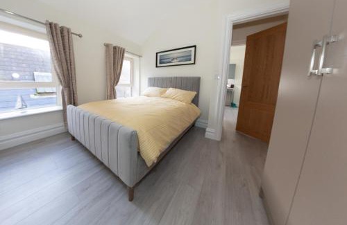 Cobh Apartment | Unit 1 Island View Apartments - Town Centre Walk To Everything