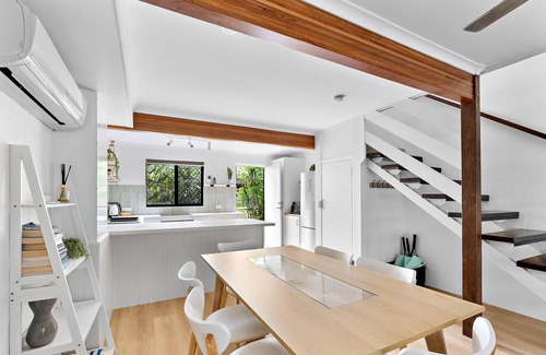 Noosa Heads Apartment | Unit 13 - Stylish Townhouse, private courtyard walk to beach