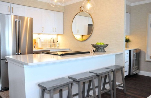 Northeast Virginia Beach Apartment | Unit 1401 - 14th Floor Luxury Condo Private Haven!