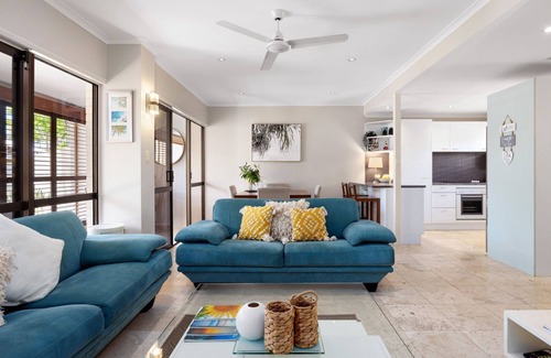 Noosa Heads Apartment | Unit 2/69 Noosa Parade, Noosa Heads