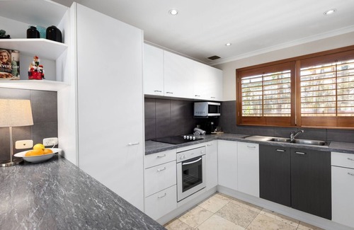 Noosa Heads Apartment | Unit 2/69 Noosa Parade, Noosa Heads