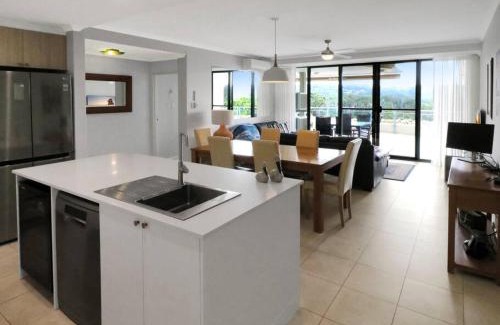 Avoca Beach Apartment | Unit 25 - Avoca Palms Resort, superb 3 bedroom apartment!