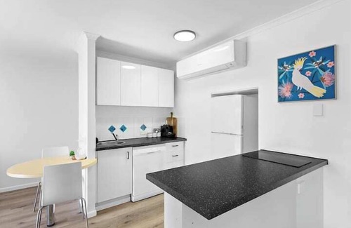 Noosaville Apartment | Unit 63 - Sun Drenched Unit in Noosaville