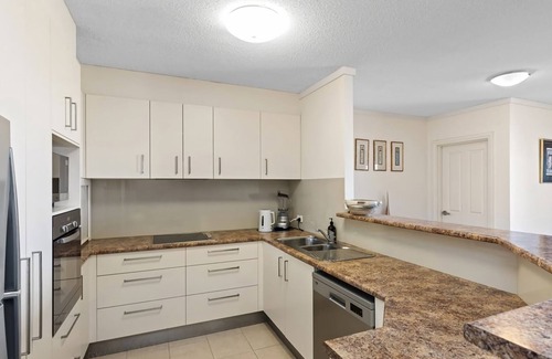Coolum Beach Apartment | Unit 7 'Coolum Blueseas', Coolum Beach