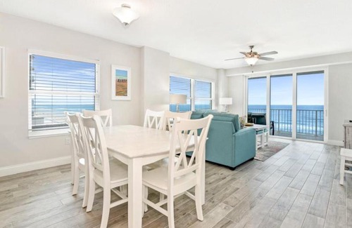 Ocean View Halifax Estates Apartment | Unit 702 Aruba - 4 Bedroom Ocean Front