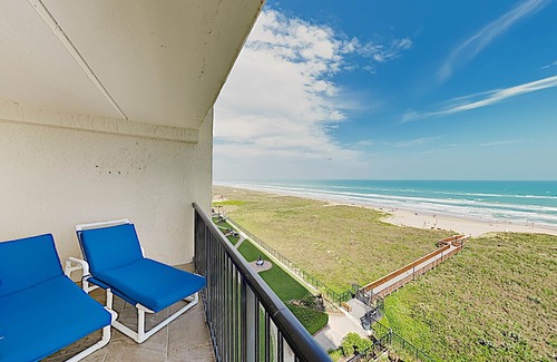 South Padre Island Condo | Unit 710 – Spectacular Corner View w/ Recent Updates!