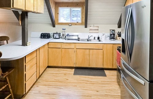 Joseph House | Unleash Adventure and Relaxation: Your Slice of Heaven by Wallowa Lake