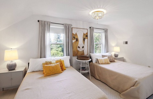 Three Oaks House | Unplug and Escape every day life at The Mill House in Three Oaks