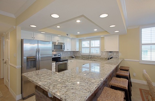 Crescent Beach Condo | Unsurpassed oceanfront beauty.