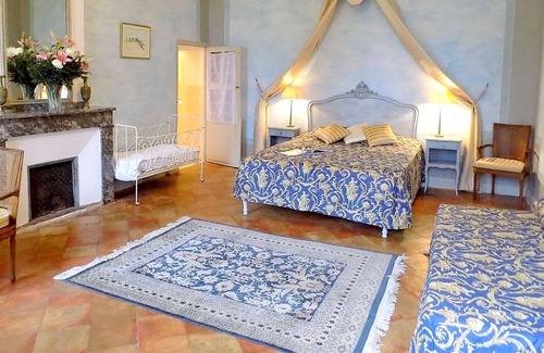 Castelnaudary Other | UNUSUAL: Family castle with pool for 25 people! 30 € / day / per