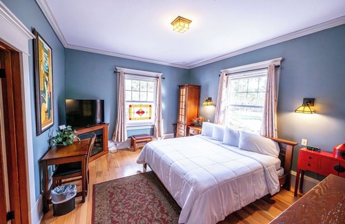Shawnee On Delaware Hotel | Unwind in a Charming Riverside Getaway Nestled Along the Scenic Delaware River