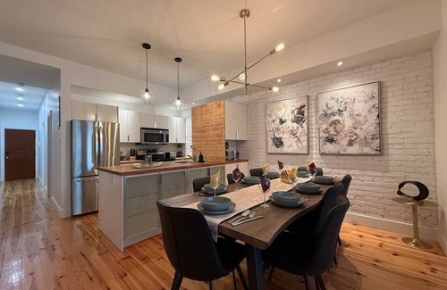 Maisonneuve Condo | Unwind in Style | 3BR Oasis Near Olympic Park