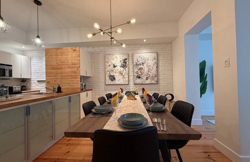 Maisonneuve Condo | Unwind in Style | 3BR Oasis Near Olympic Park