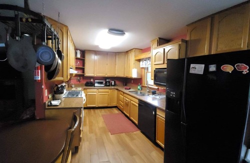 Jersey Mills House | Update fiber optics installed great internet service. Few fall dates left.