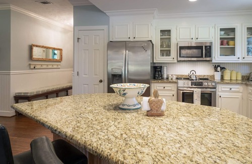 Seabrook Island Villa | Updated 3 BR/2.5 BA Family Friendly Villa! Golf Views! Access to All Amenities!