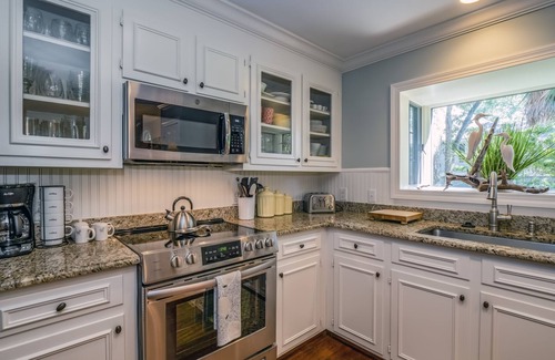 Seabrook Island Villa | Updated 3 BR/2.5 BA Family Friendly Villa! Golf Views! Access to All Amenities!