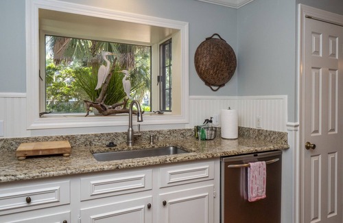 Seabrook Island Villa | Updated 3 BR/2.5 BA Family Friendly Villa! Golf Views! Access to All Amenities!