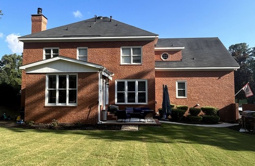 Martinez House | Updated and clean Masters rental in a gated, golf community