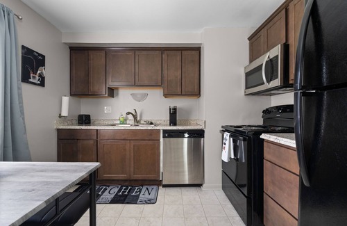 Bryant Pattengill East House | Updated & centrally located, 3-bedroom house with AC in charming Ann Arbor