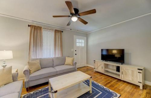 Rosewood House | Updated Columbian Cottage