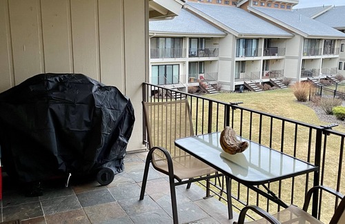 Sandpoint House | Updated Condo on Lake Pend Oreille w/Boat Slip in Downtown Sandpoint