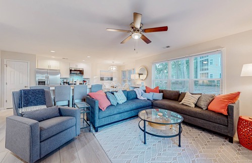 Sea Trail Condo | Updated condos in a great location with sunroom & two kitchens - dog-friendly