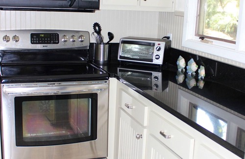 Seabrook Island Cottage | Updated Family-Friendly Summerwind! Close to Beaches, Pools, Dining, & Golf! Amenity Cards!