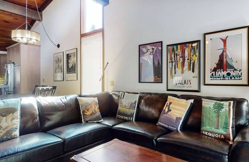 Mammoth Lakes Condo | Updated Large, Bright Mammoth Home near The Village. Gas Grill & Pool On-site