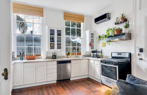 Faubourg Marigny Condo | Updated Marginy Condo | Beautiful Outdoor Patio