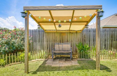 Flowood House | Updated Retreat with Outdoor Space in Flowood!