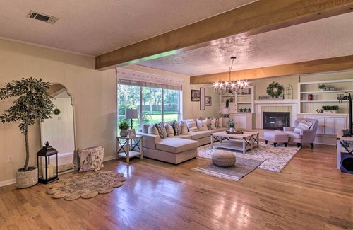 Clodine House | Updated Richmond Escape w/ Pool + Guest House
