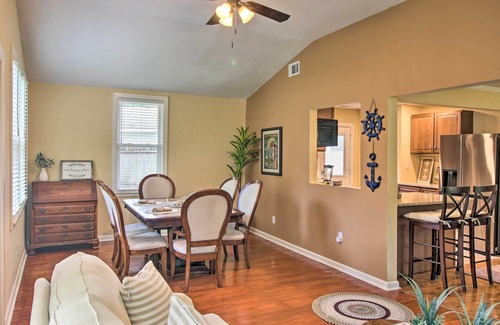 Savannah House | Updated Savannah Hideaway w/Luxury Backyard!