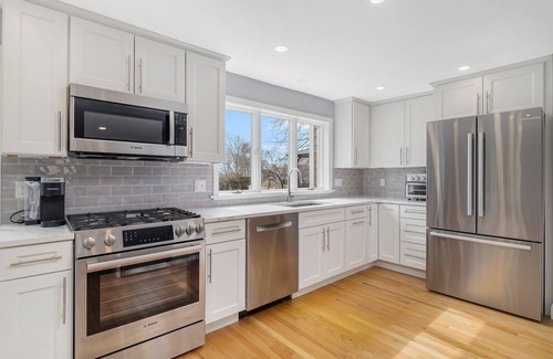Newport East House | Updated single family with a heated pool! Less than 2 miles to the beach