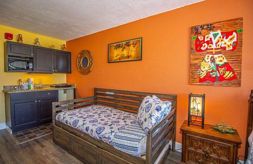 Myrtle Beach Apartment | Updated South Asian Inspired Ocean View Condo Landmark Resort 811