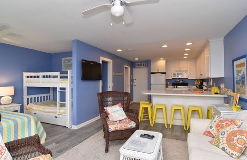 Rehoboth Beach Condo | Updated Studio with Great Views!