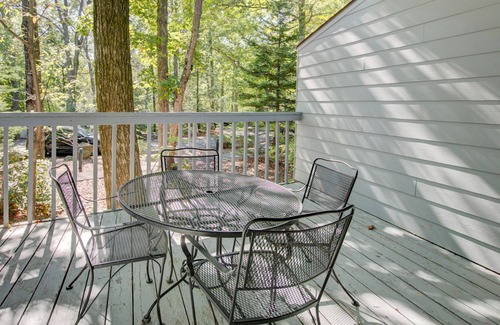 Wintergreen Apartment | Updated Timbers studio - accomodates 2