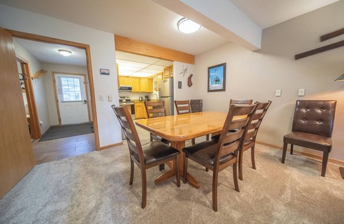 Mountain House Condo | Updated unit with hot tub and amazing views
