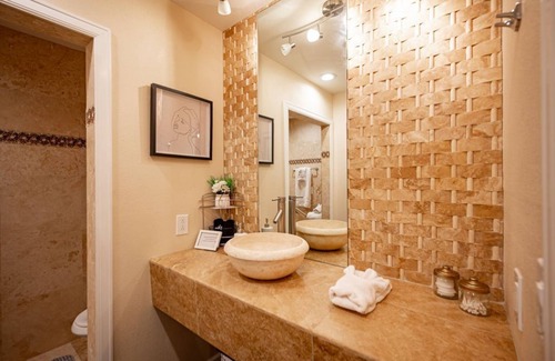 Rainbow Park House | Updated, very private, very large, luxurious oasis
