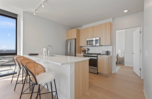 River North Apartment | Upgrade Your Vacation Luxury & Serenity|TheMaple
