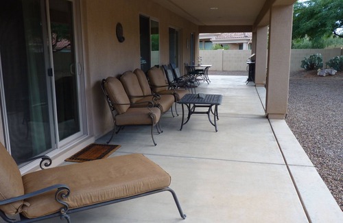 Saddlebrooke House | Upgraded-Expanded Laredo on Large Lot with Mountain Views