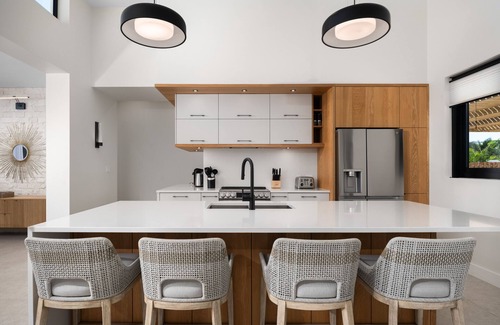 Leeward Settlement Villa | Upper East Side Enclave # 18