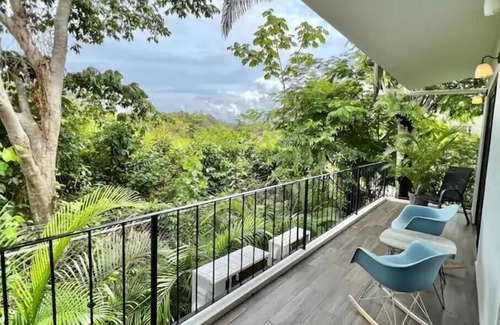 Quepos Apartment | Upper Floor by Quepos Fishingnn