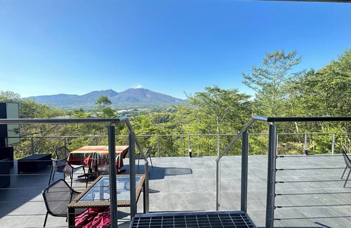 Miyota House | Upper floor II /Kitasakugun Nagano