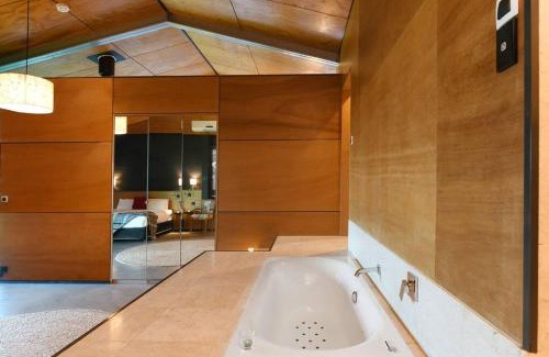 North Maleny House | Upper House