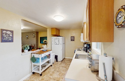 Friendly House | Upper level of duplex with a large deck & mountain view - dog friendly for 1 dog