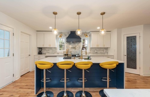 Northwest Raleigh Villa | Upscale 4 bedroom villa with large fenced backyard