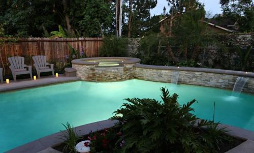 Southwest Anaheim House | Upscale 6 Bed, 5 Ba, New Pool W/Jacuzzi, 1/2 Mile Walk to Disney