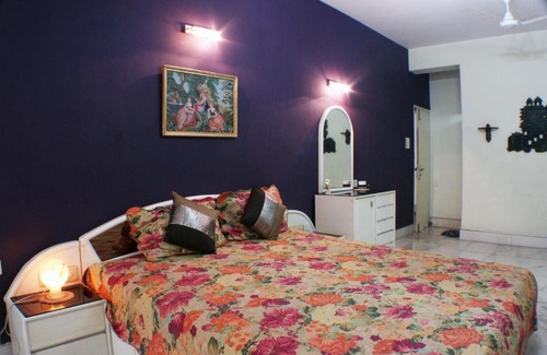 Alipur Apartment | Upscale Apartment in Posh Alipore Area