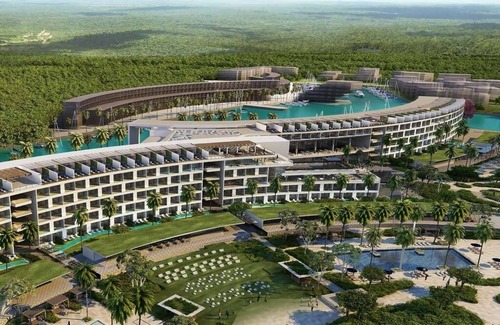 Punta Sam House | Upscale Beachfront Stay with All Meals, Spa, Golf & Premium Lounges