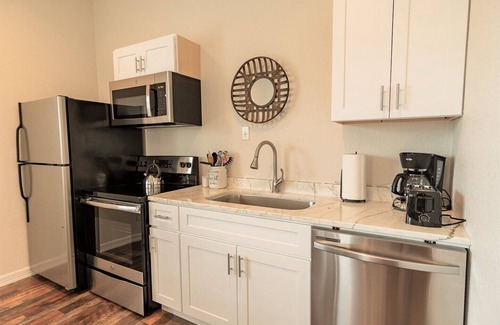 Galveston Condo | Upscale contemporary space with great views and great location!